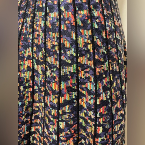 Sioni High waisted skirt - Picture 3 of 5